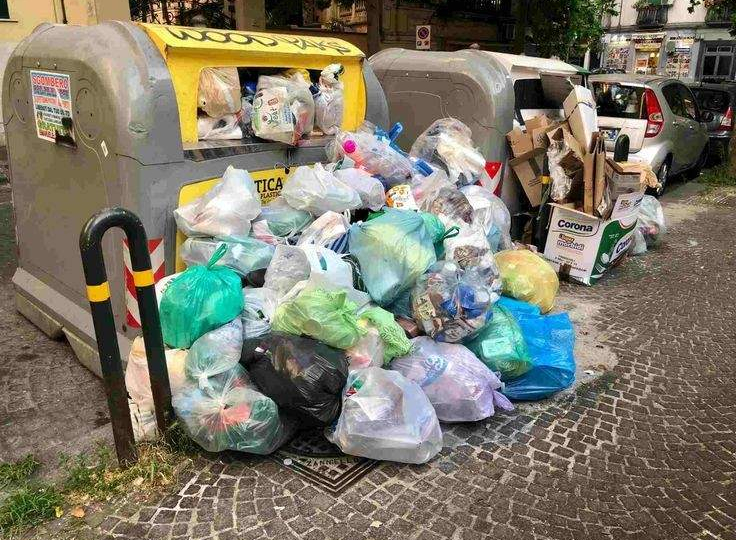 sampah anorganik rumah tangga